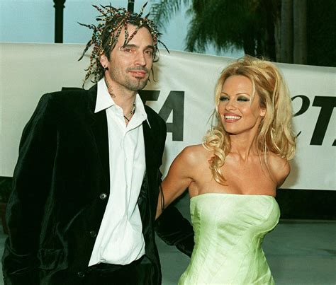 pamela anderson e tomy lee|Timeline: Pamela Anderson and Tommy Lee sex tape saga